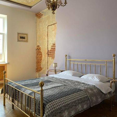 3 Bedrooms Apartment On Nasypna 3 Lemberg Exterior foto