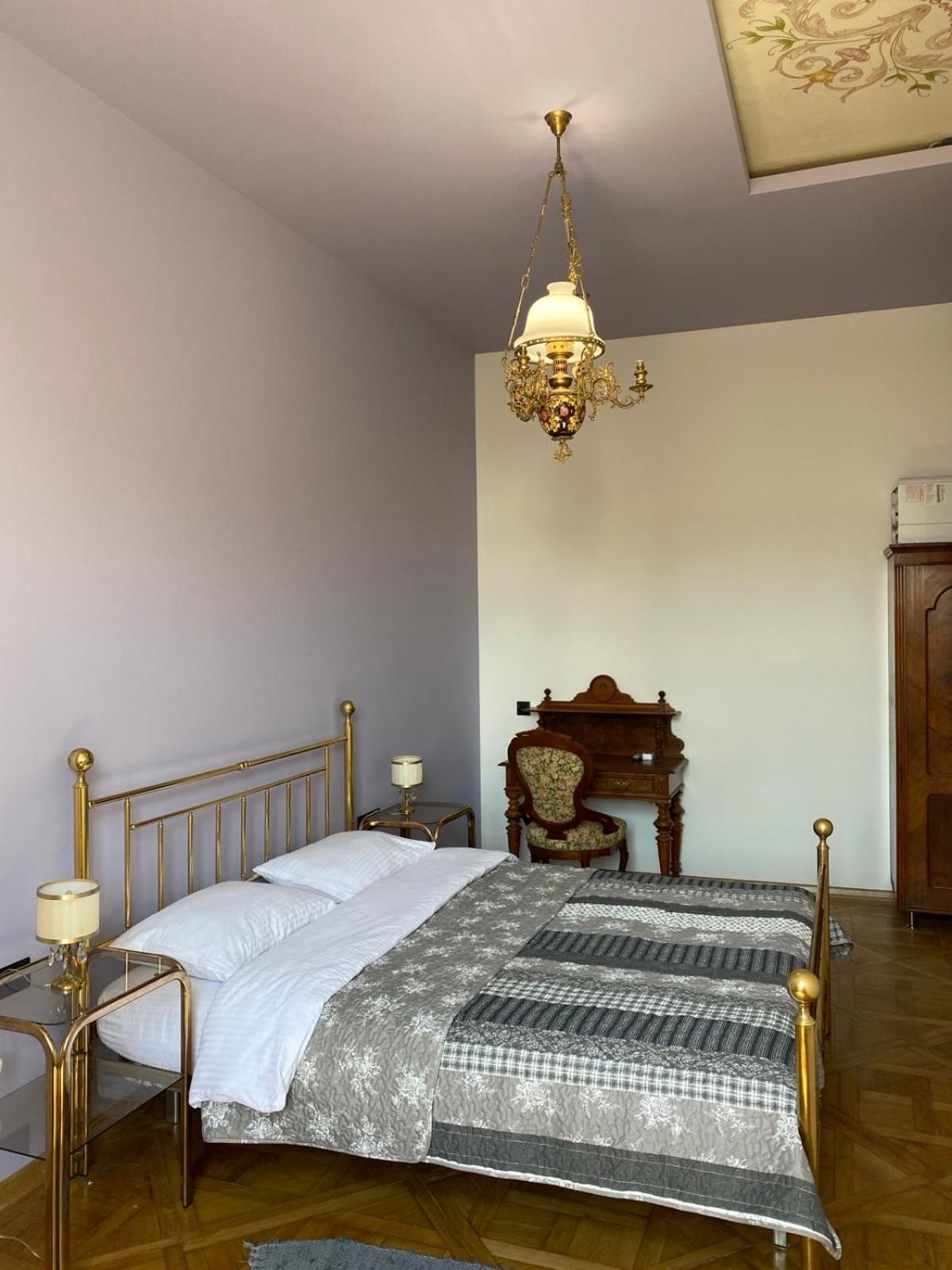 3 Bedrooms Apartment On Nasypna 3 Lemberg Exterior foto